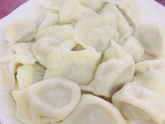 猪肉酸菜饺子-哈尔滨饺子王·东北菜(鱼鳞浃路店)