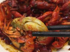 -扒虾小妹儿麻辣海鲜(宏图街店)