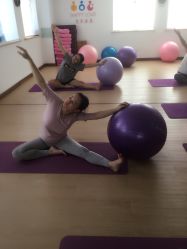 -爱尔乐美孕产瑜伽·普拉提