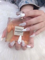 -爱纶美·美甲美睫半永久