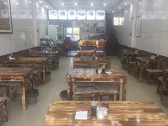 大堂-平泉二子羊汤(万树园店)