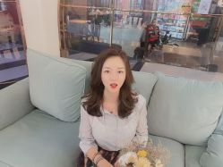 -BULB STUDIO 巴柏明星发型工作室