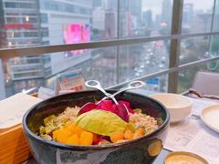 牛油果沙拉-小大董·烤鸭(观景餐厅·南京西路店)