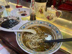 -金杨拉面王小吃面馆·牛三宝面·红烧牛肉粉
