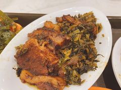 梅菜扣肉-华中科技大学百景园(三楼酒店)