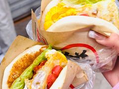 -许西美食一条街