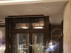 -浅深(世茂滨江精品店)