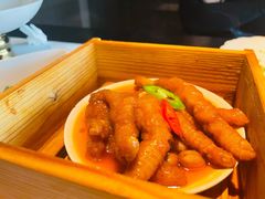 百合酱汁蒸鸡爪-馋遇江南·精致湖景雅宴(东方之门店)