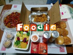 -扒虾小妹儿麻辣海鲜(宏图街店)