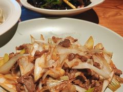 -娜仁图雅蒙古美食村(33小镇店)