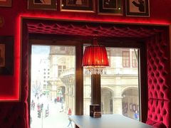 -Cafe Sacher(WIEN)