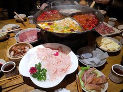 -白乐天毛肚火锅馆(南滨路店)
