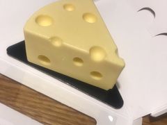 -云朵上的鱼(莘庄店)