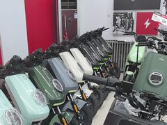-小牛电动体验·租电动车(德胜门店)