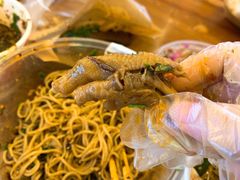 -八一路好吃街(雨田商务大厦店)