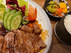 -岩盐·铁板料理(嘉里店)