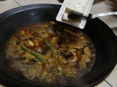 -大鹅岛灶台鱼·铁锅炖(水库路店)