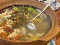 石橄榄炖鸡-洪大厨鸡煲(福田店)