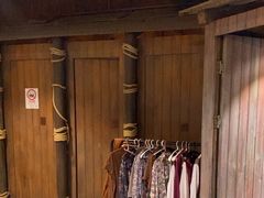-暴风岛沉浸式体验馆(百联世纪店)