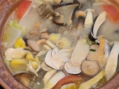 -阿婆情腊排骨火锅(金虹路店)