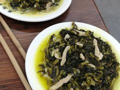 咸菜肉丝面-朱新年·苏式汤团·面点(北寺塔店)