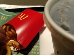 -麦当劳(江湾镇店)