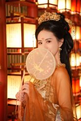 -支流映画摄影·汉服妆造跟拍(本宫来了银泰店)