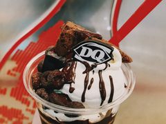 巧克力配蛋糕华夫脆-DQ·蛋糕·冰淇淋(印象城店)