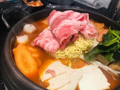 -烤路里·韩国品质自助烤肉(石路天虹4号店)