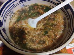-蜗牛小馆醉乡民谣云南菜(惠新西里店)