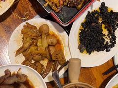 -老鼎万春卤菜(五代传承创始老店)