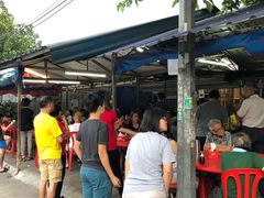 好多人-明记家乡小食店