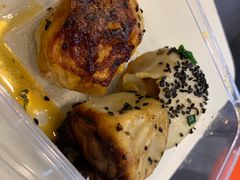 -老上海食惠裡小籠包生煎包