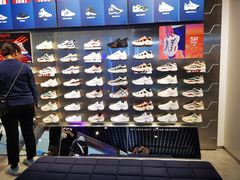 -FILA(五角场巴黎春天店)