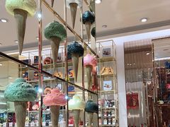 -VENCHI 闻绮(上海佛罗伦萨小镇店)