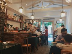-广东仔港式茶餐厅(银泰店)