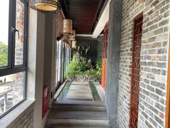 -龍雨堂粤菜食府(福兴大厦店)