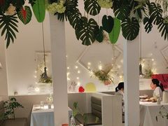 -春树下·树屋花房西餐厅(罍街AS1980店)