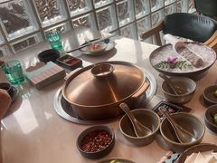 -喃喃椰·糟粕醋·椰子鸡火锅(七堡花园店)