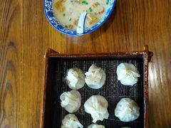 -张家巷美食(南浔店)