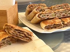 -虹海圣肉饼店家常菜馆