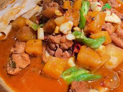 新疆大盘鸡-楼兰新疆主题餐厅(悠方店)