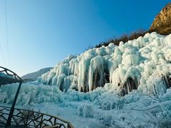 -大平台龙居瀑布旅游区