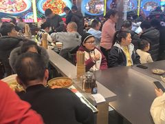 -川流不息·地道川菜·小龙虾(松东路店)