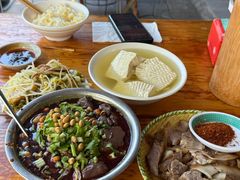 -大邑李记肥肠血旺