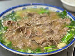 -官塘陈记鱼生·潮汕砂锅粥·牛肉火锅(潮枫路总店)