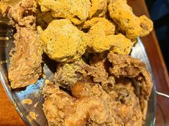 芝士炸鸡-BHC炸鸡(明洞总店)