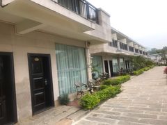 -那琴半岛地质海洋公园