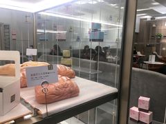 面包甜点陈列柜-奈雪的茶(市百一店)