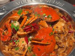 -胖哥俩肉蟹煲(湖滨银泰in77店)